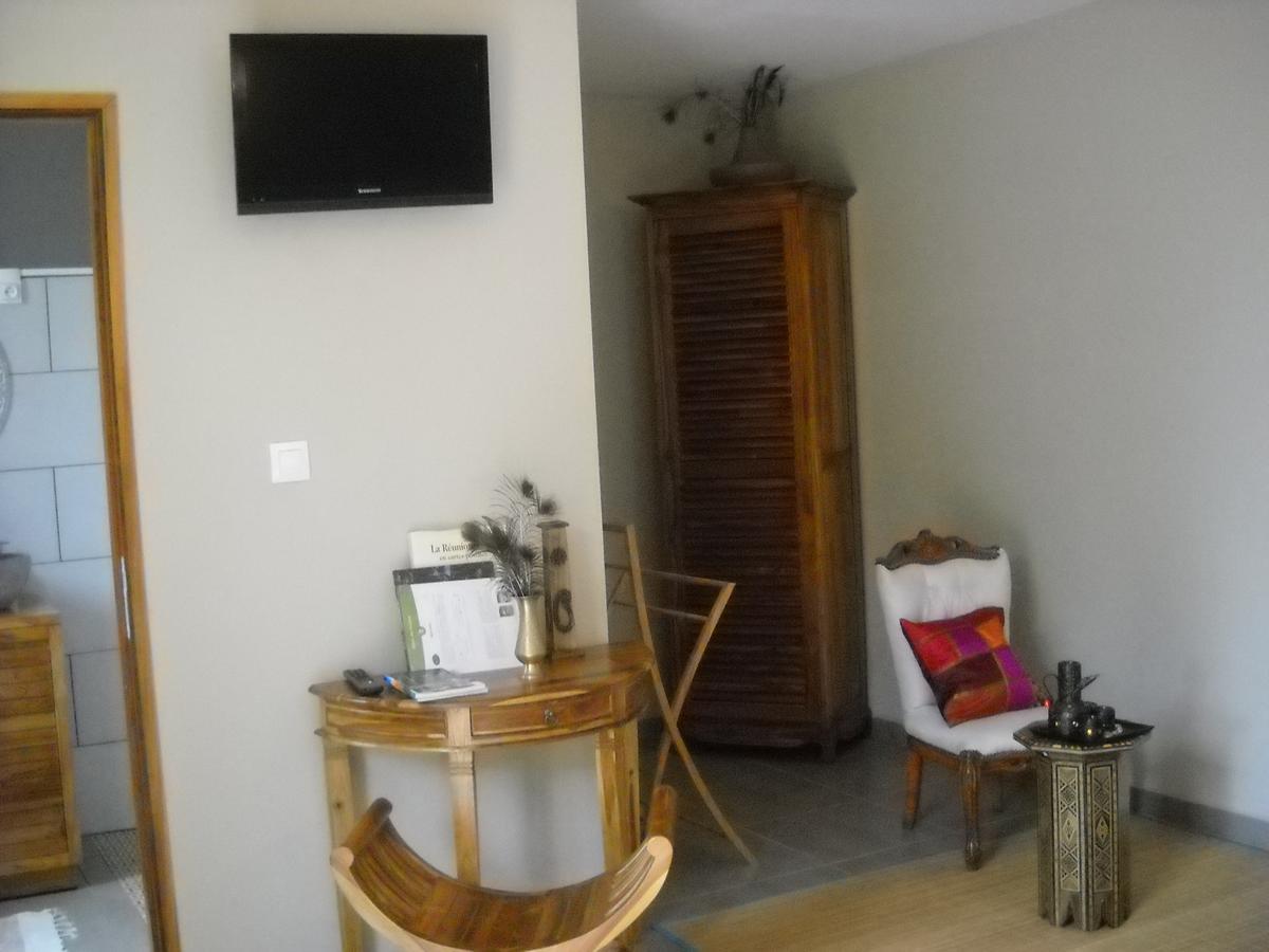 סן-פייר Bois De Santal Chambre D'Hotes מראה חיצוני תמונה